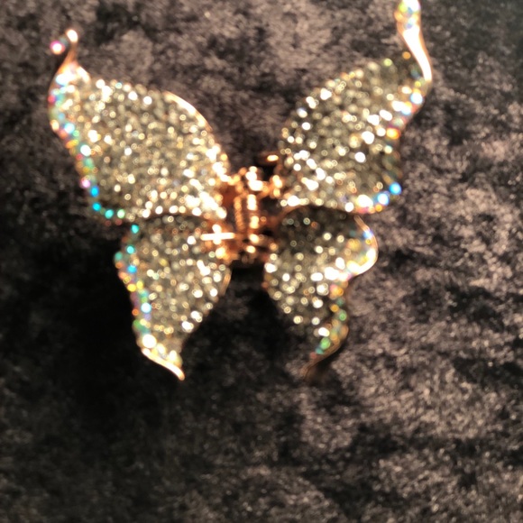 RHINESTONE/GOLD SET BUTTERFLY HAIRPIECE - Picture 1 of 14